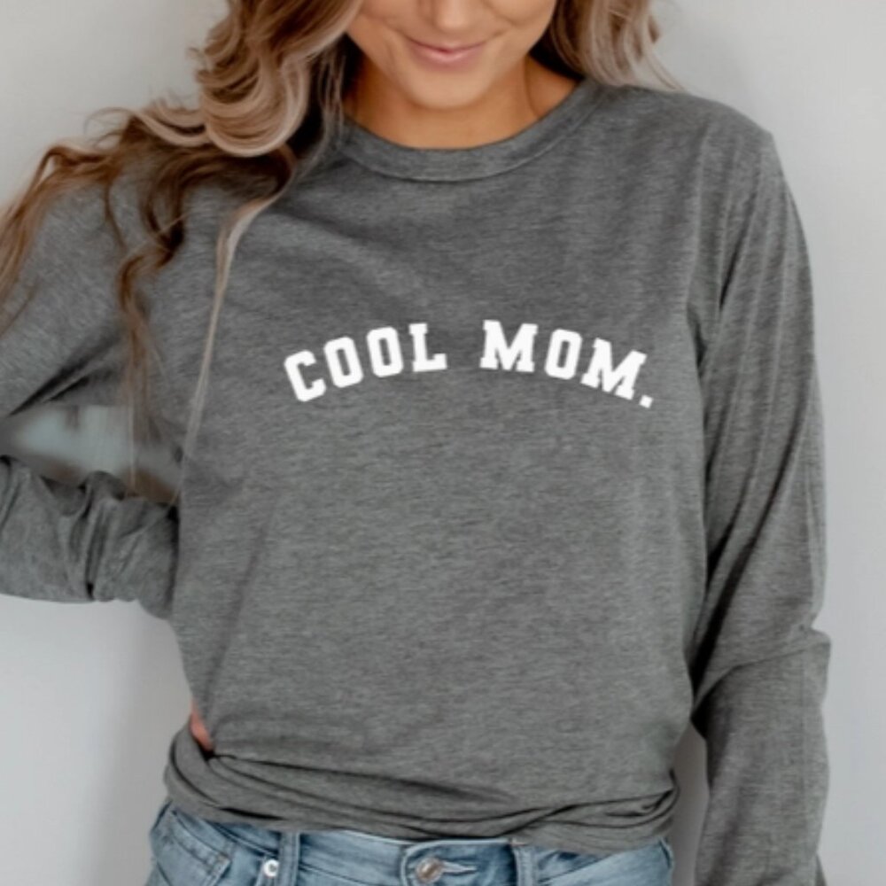 NWT Soft Mama Love Long Sleeve T for the Sportsfan or Just Hanging at Home